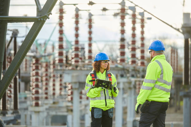 Best Electrical Contractors for Businesses  in Seattle, WA