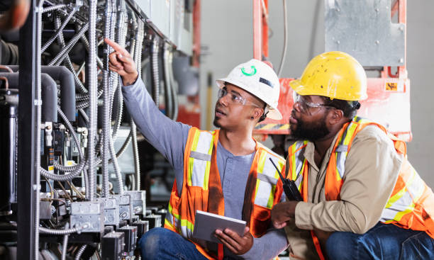 Best Industrial Electrical Services  in Seattle, WA