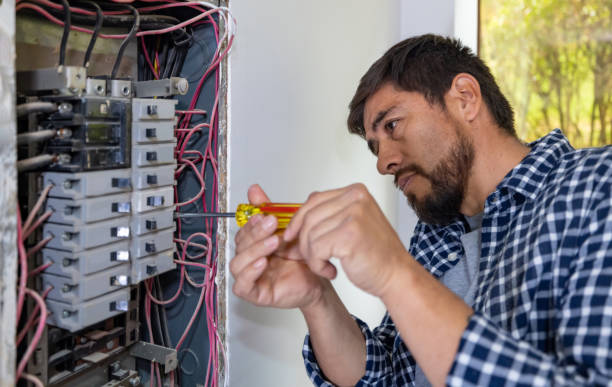 Best Electrical Contractors for Businesses  in Seattle, WA